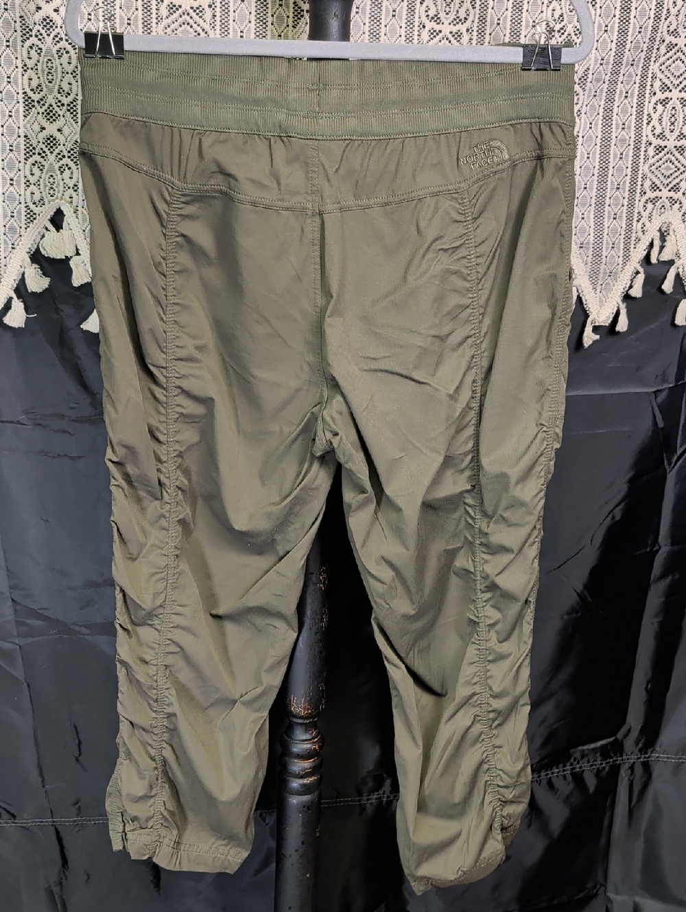 The North Face Ladies Large Capris Outdoor Trousers L Pants - Picture 3 of 16